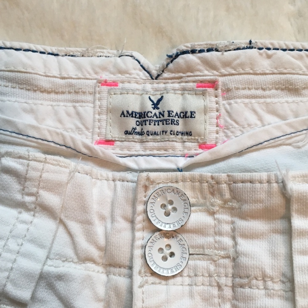 American Eagle Shorts - Picture 5 of 8